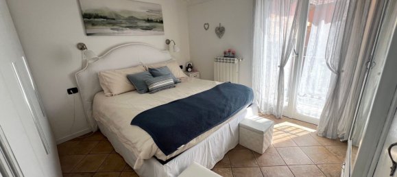 2 chambres Appartement à Binago, Italy No. 359711 18