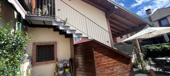 2 chambres Appartement à Binago, Italy No. 359711 4