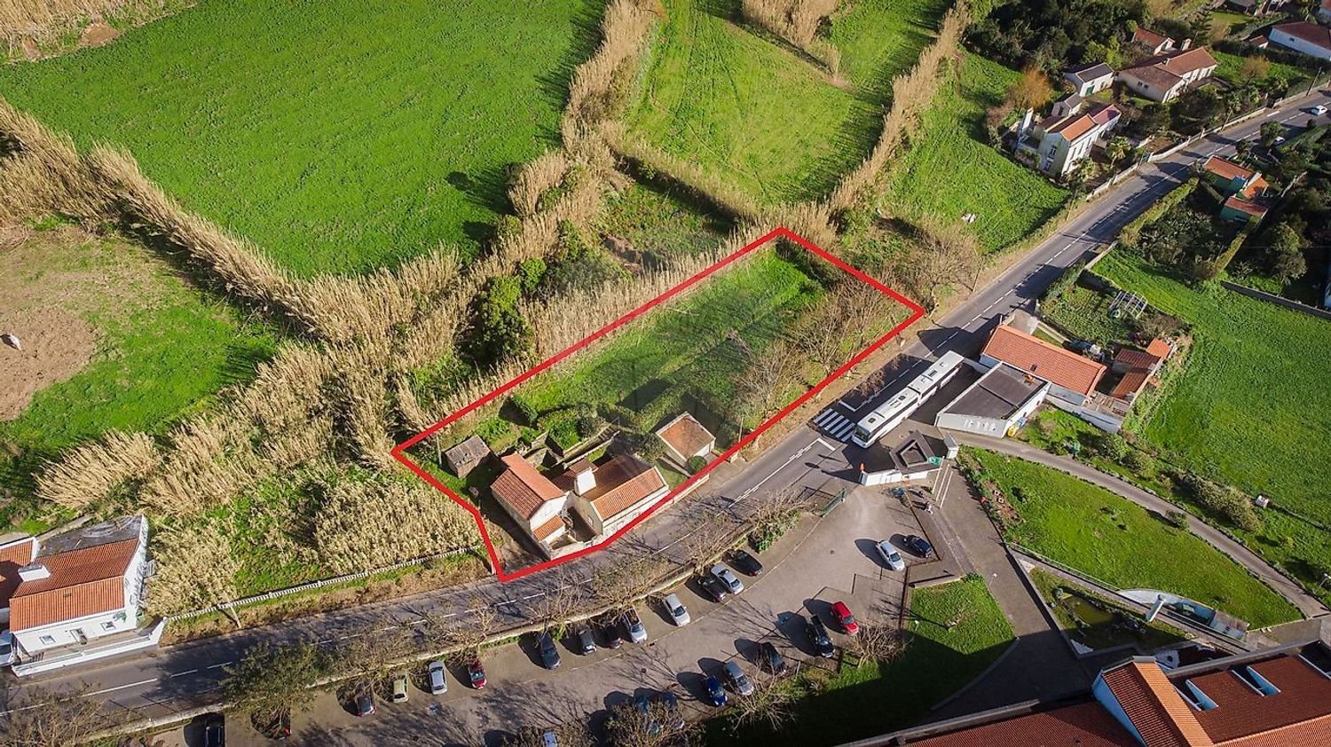 2 bedrooms House in Ponta Delgada, Portugal No. 44523