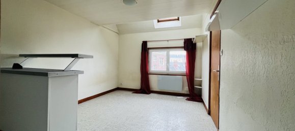 1-salle Bâtiment à Amiens, France No. 65876 2