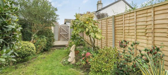 3 Schlafzimmer Haus in Egham, United Kingdom, Nr. 8638 35