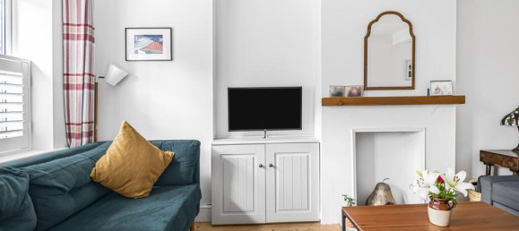 3 Schlafzimmer Haus in Egham, United Kingdom, Nr. 8638 11