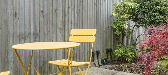 3 Schlafzimmer Haus in Egham, United Kingdom, Nr. 8638 39