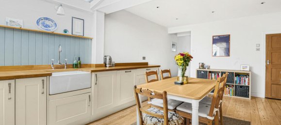 3 Schlafzimmer Haus in Egham, United Kingdom, Nr. 8638 16