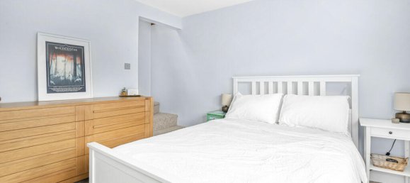 3 Schlafzimmer Haus in Egham, United Kingdom, Nr. 8638 23