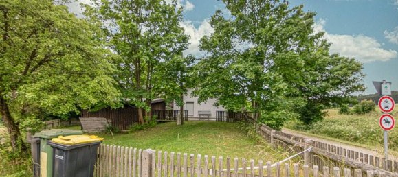 3 rooms House in Kirchenlamitz, Germany No. 40128 3