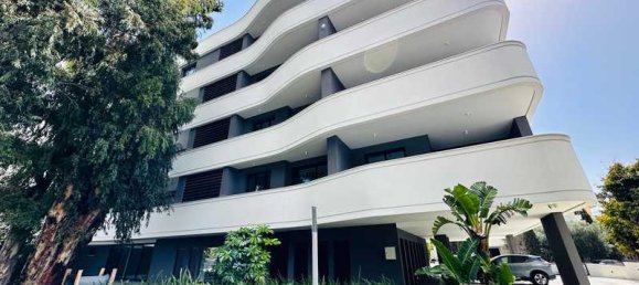 2 bedrooms Apartment in Limassol, Cyprus No. 10940 13