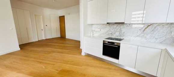 2 bedrooms Apartment in Limassol, Cyprus No. 10940 9