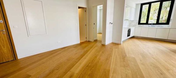 2 bedrooms Apartment in Limassol, Cyprus No. 10940 8