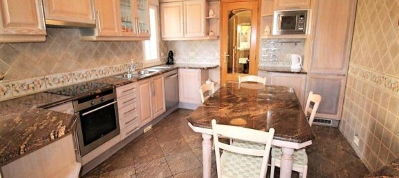 4 bedrooms Villa in Guia, Portugal No. 131004 2