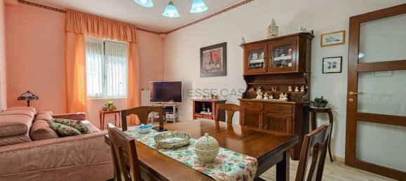Apartamento de 2 dormitorios en Limbiate, Italy No. 344388 6