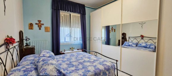 Apartamento de 2 dormitorios en Limbiate, Italy No. 344388 17