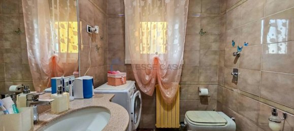 Apartamento de 2 dormitorios en Limbiate, Italy No. 344388 31