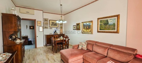 Apartamento de 2 dormitorios en Limbiate, Italy No. 344388 11