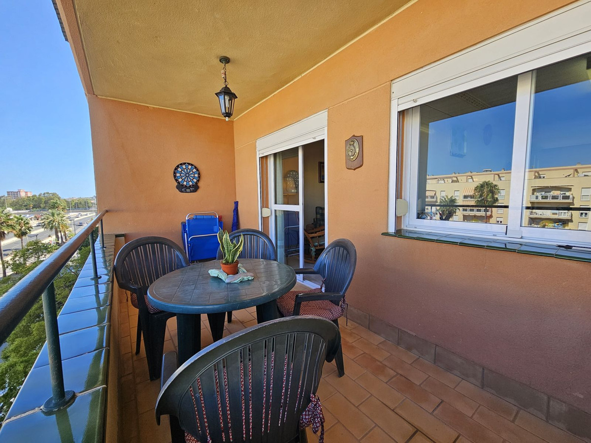 2 Schlafzimmer Wohnung in San Luis de Sabinillas, Spain, Nr. 173509