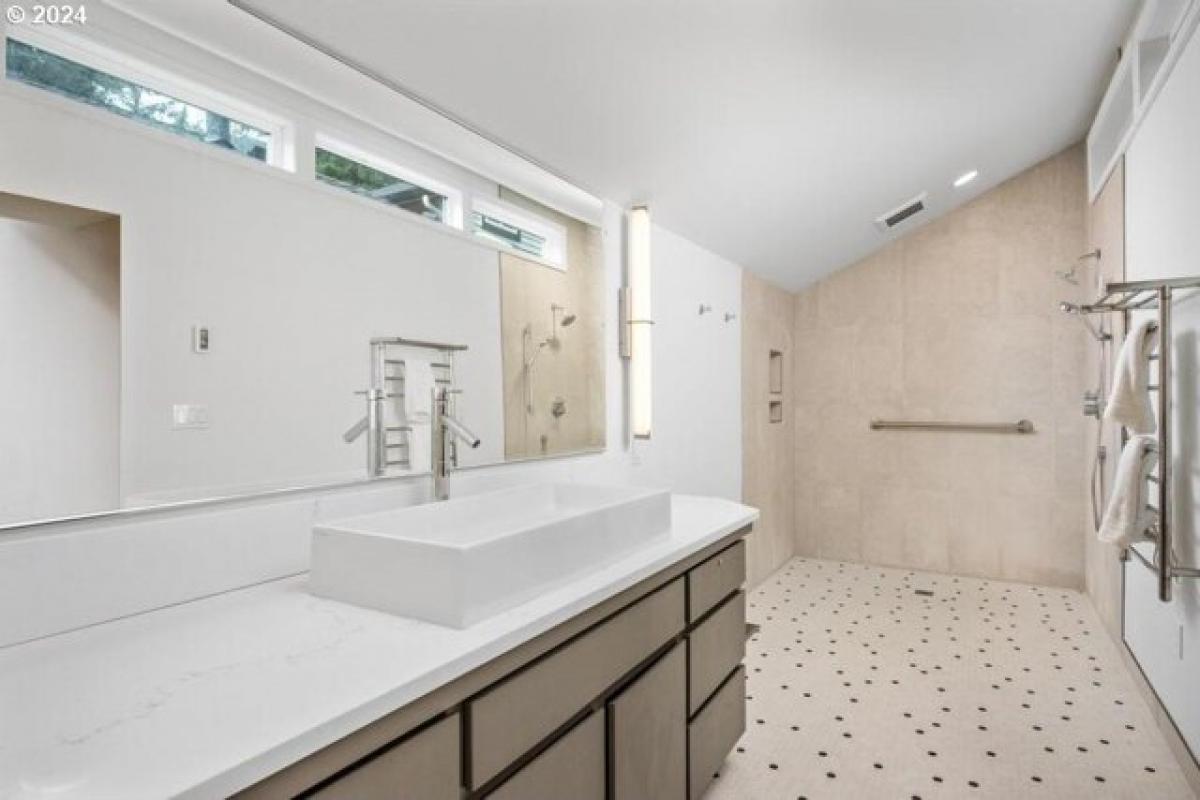 Casa de 3 dormitorios en Lake Oswego, USA No. 397602