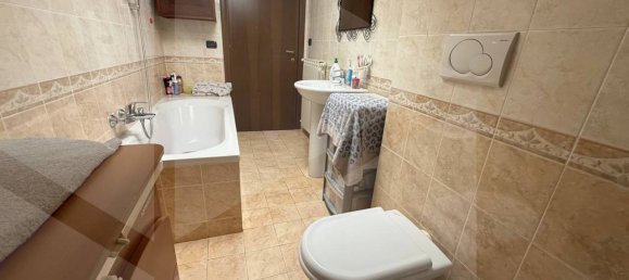 3 rooms Apartment in Avezzano, Italy No. 17852 23