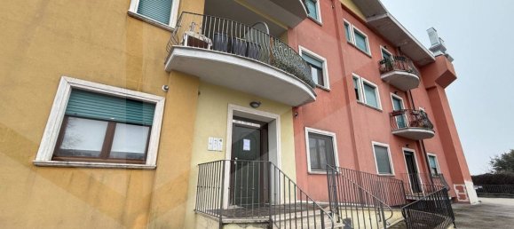 3 rooms Apartment in Avezzano, Italy No. 17852 40