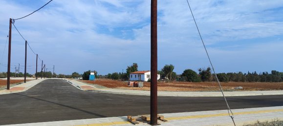1642m² Land for sale in Mazotos, Larnaka, Cyprus № 181185 3