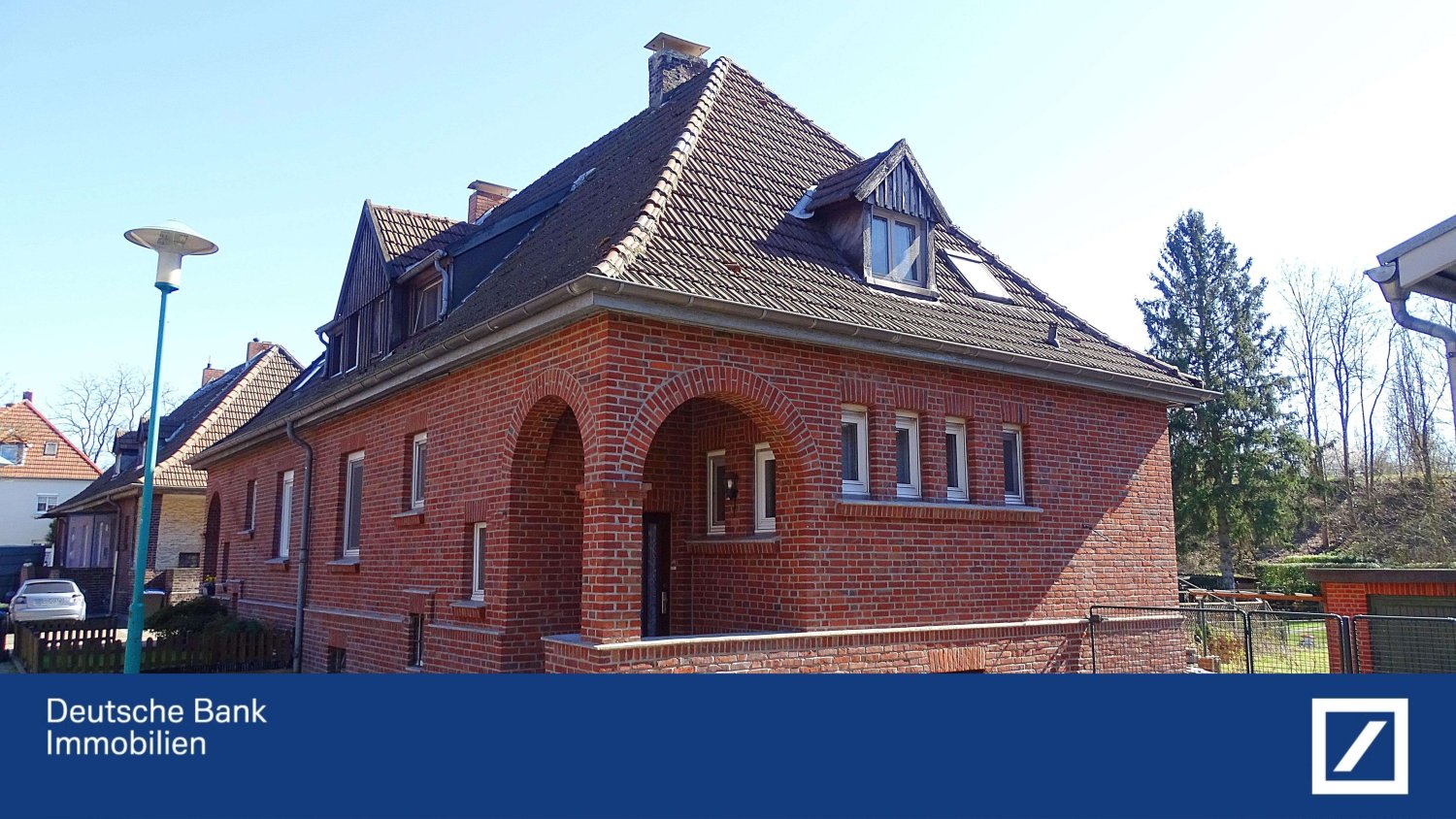 6 bedrooms Townhouse in Duisburg, Germany No. 110803