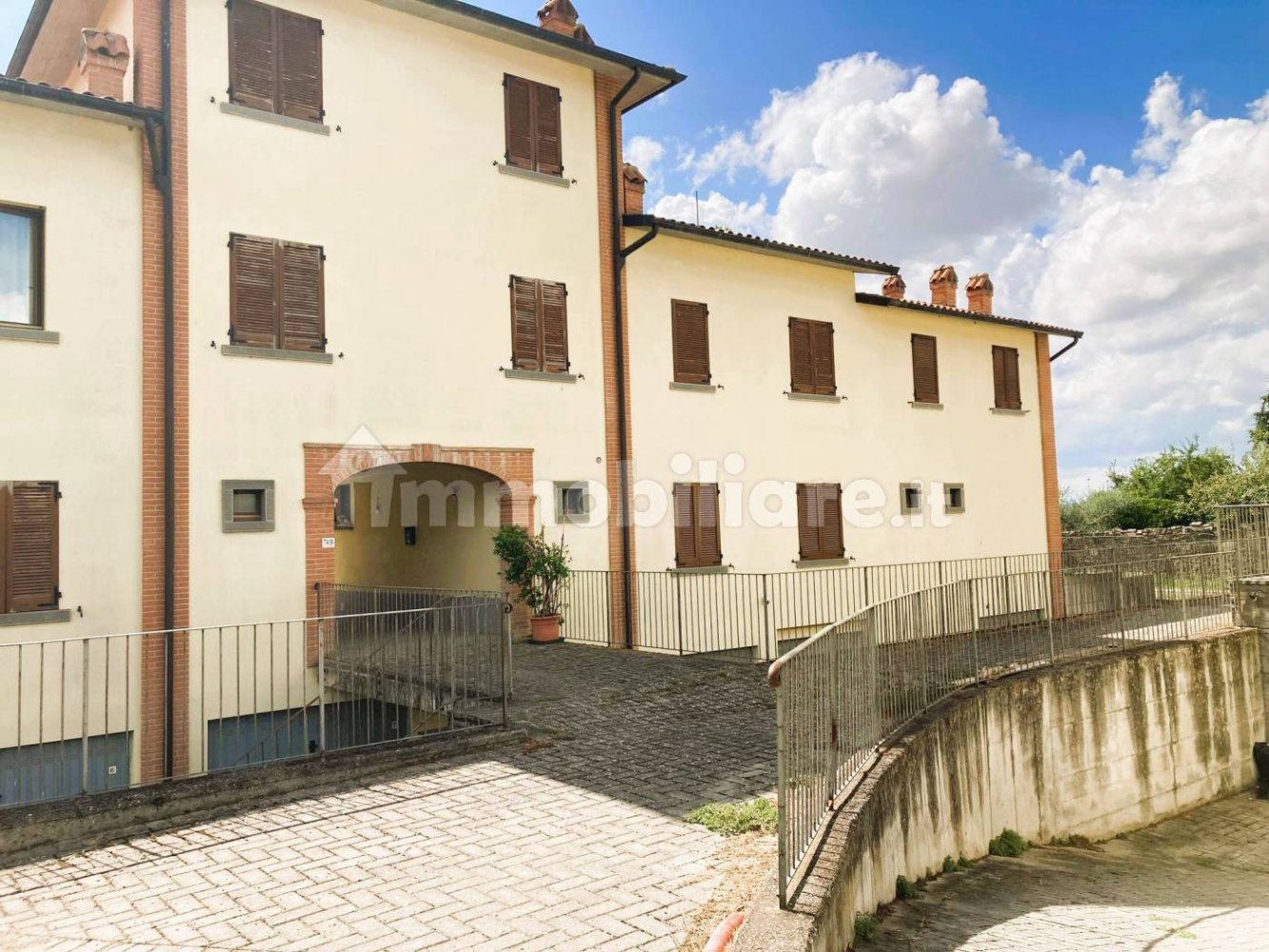 1 غرف نوم شقة في Cortona, Italy رقم 290915