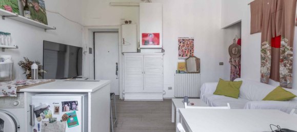 1 bedroom Apartment in Milan, Italy No. 270306 5