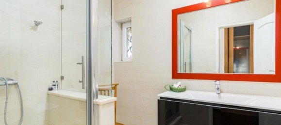 6 bedrooms House in Sesimbra, Portugal No. 111022 33