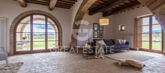 5 Schlafzimmer Haus in Cortona, Italy, Nr. 172574 10