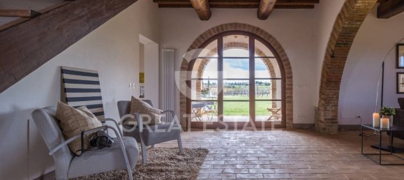 5 Schlafzimmer Haus in Cortona, Italy, Nr. 172574 12