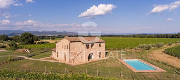 5 Schlafzimmer Haus in Cortona, Italy, Nr. 172574 4