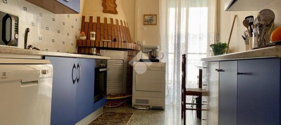 4 rooms Building in Santeramo in Colle, Italy No. 137176 3