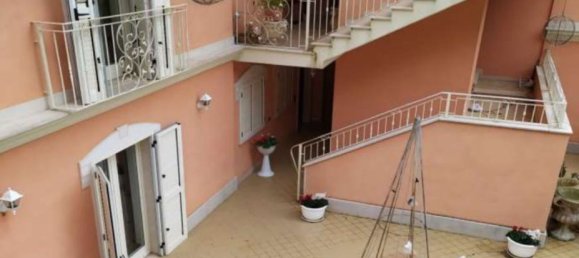 6-salle Appartement à San Giovanni Rotondo, Italy No. 183696 22