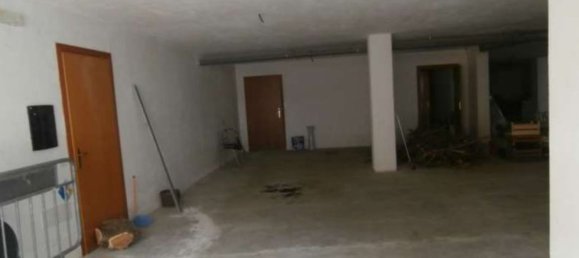6-salle Appartement à San Giovanni Rotondo, Italy No. 183696 17