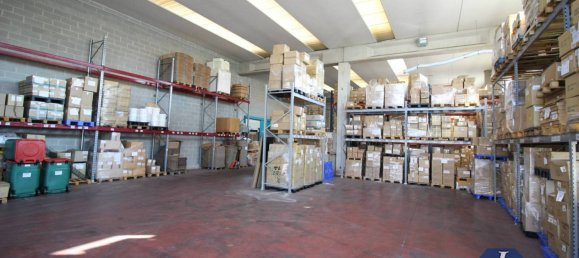 Almacén de 5 habitaciónes en Pogliano Milanese, Italy No. 91289 17