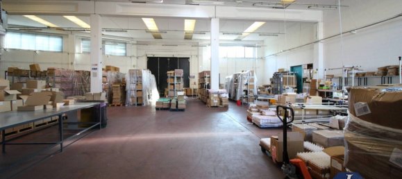 Almacén de 5 habitaciónes en Pogliano Milanese, Italy No. 91289 13