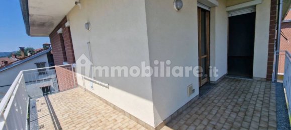 3 bedrooms Apartment in Cavallirio, Italy No. 334357 3