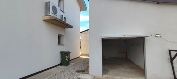 5-Zimmer Wohnung in Bondeno, Italy, Nr. 294927 4