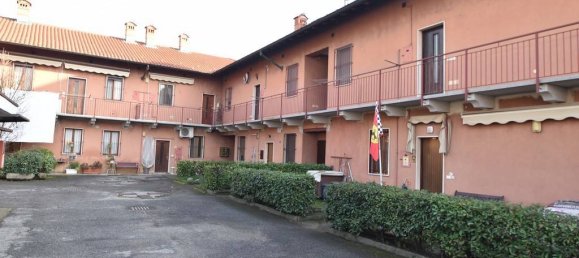 2 chambres Appartement à Corbetta, Italy No. 160881 5