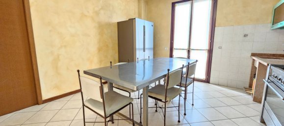 Villa de 5 divisões em Lonato del Garda, Italy N.º 270390 10