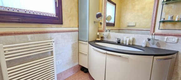 Villa de 5 divisões em Lonato del Garda, Italy N.º 270390 13