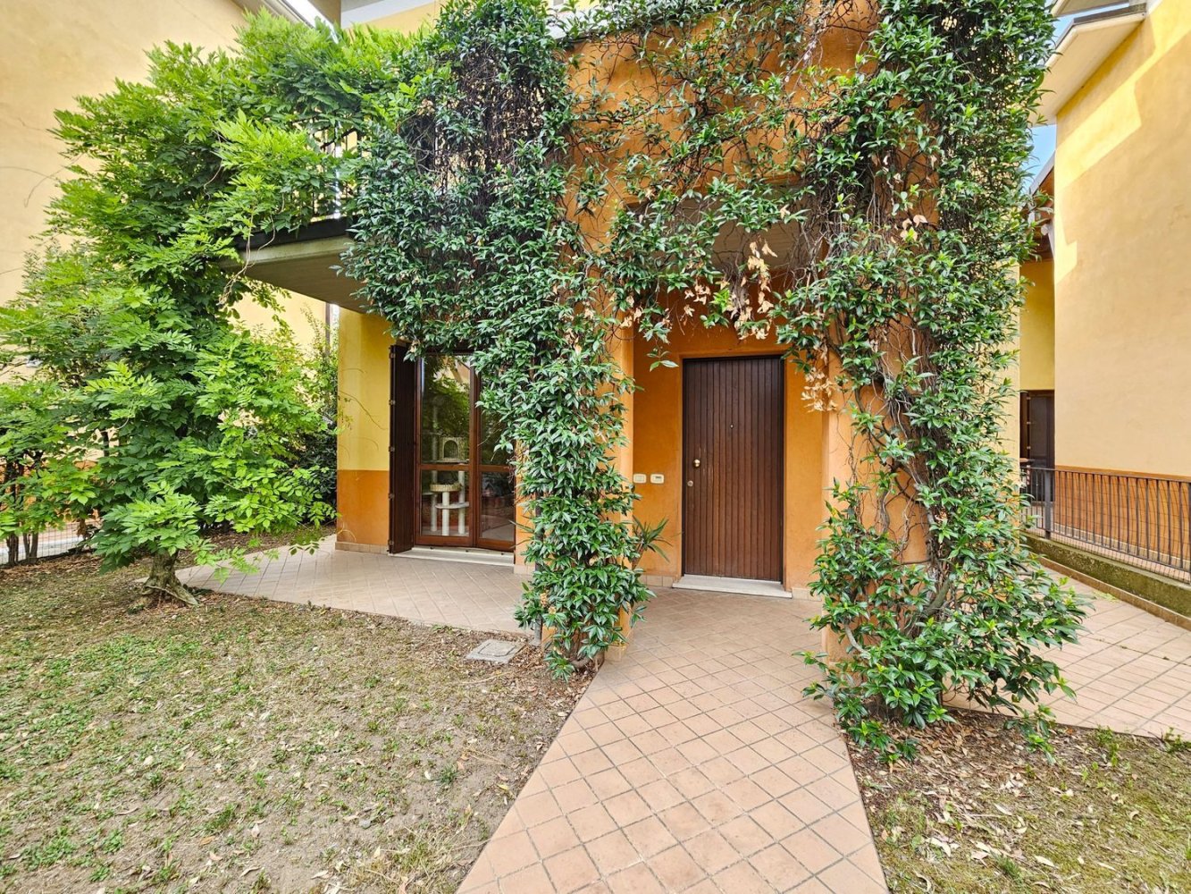 Villa de 5 divisões em Lonato del Garda, Italy N.º 270390