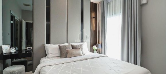 Apartamento com 1 quarto em condomínio em Khlong Toei, Thailand N.º 8828 7