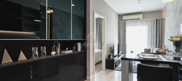 Apartamento com 1 quarto em condomínio em Khlong Toei, Thailand N.º 8828 2