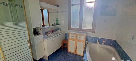 Casa de 6 divisões em Cormeilles-en-Parisis, France N.º 360340 12