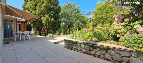 Casa de 4 dormitorios en Laval, France No. 312669 6