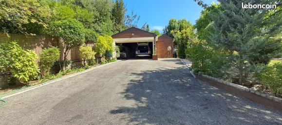 Casa de 4 dormitorios en Laval, France No. 312669 8