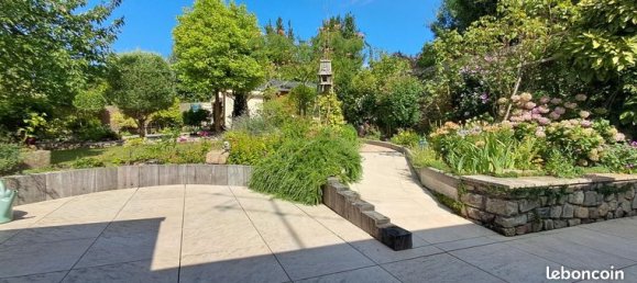 Casa de 4 dormitorios en Laval, France No. 312669 5