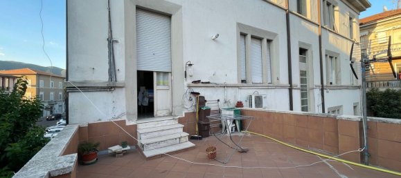 4 rooms Apartment in Terni, Italy No. 267666 2