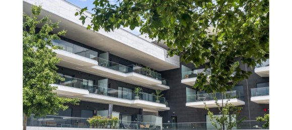 3 bedrooms Apartment in Porto Salvo, Portugal No. 241913 2