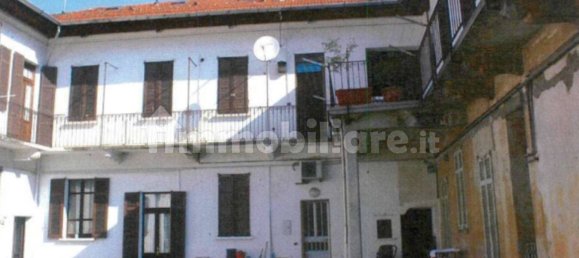 1 bedroom Apartment in Busto Arsizio, Italy No. 285541 2